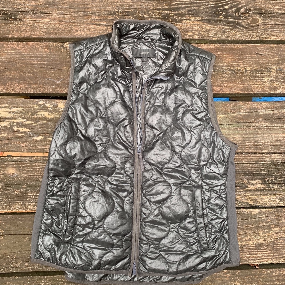 J Crew Shiny Black Puffer Vest. Size L.